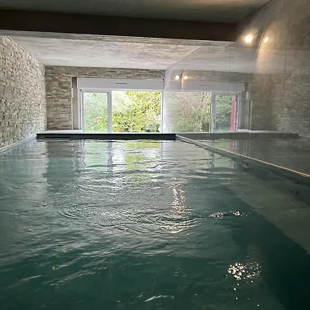 Magnifique T2 Piscine Interieure